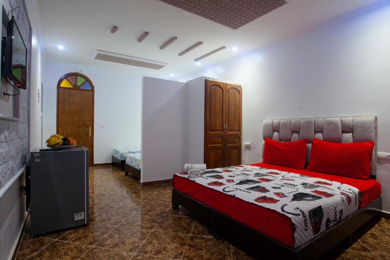 Dar El Mghouchi Apartment Chefchaouen Exterior photo